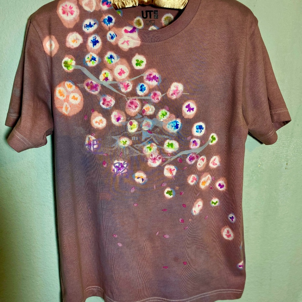 HANDMADE REPURPOSED ARTWEAR TSHIRT